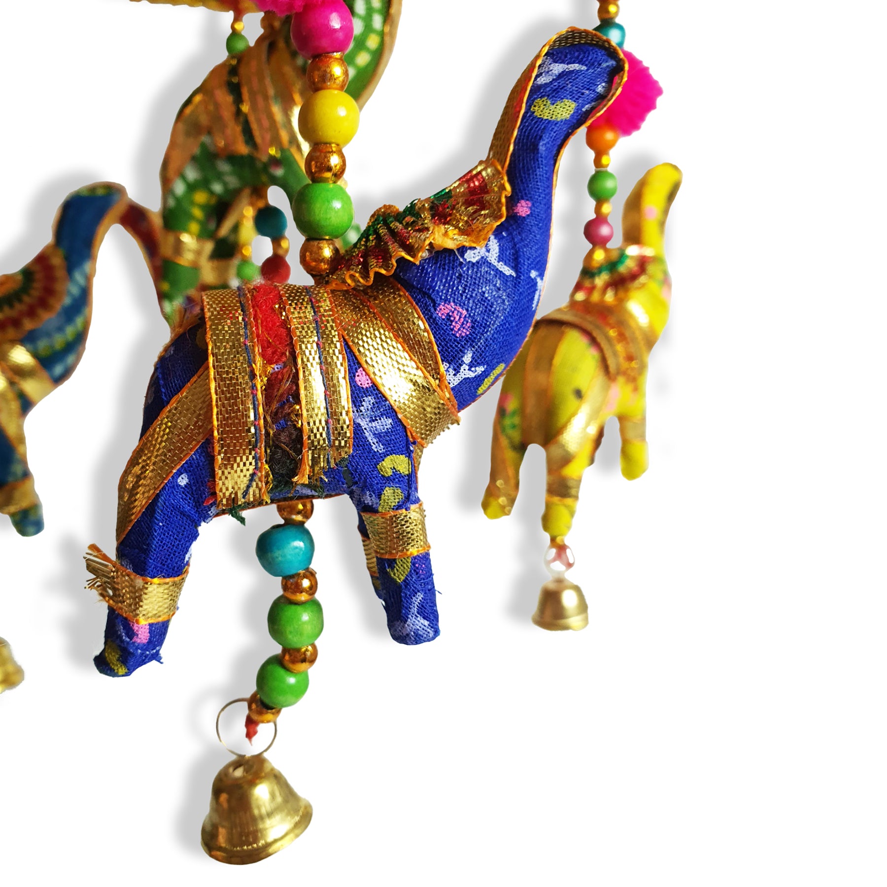 Cinq Éléphants Décoratifs en Coton Vert