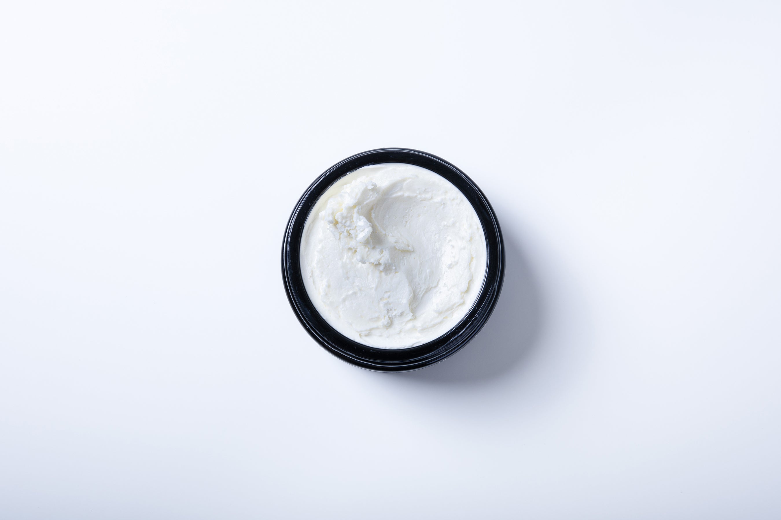 Mousse Corporal Orgânica com Chocolate Branco e Magnólia | Arogya Shop