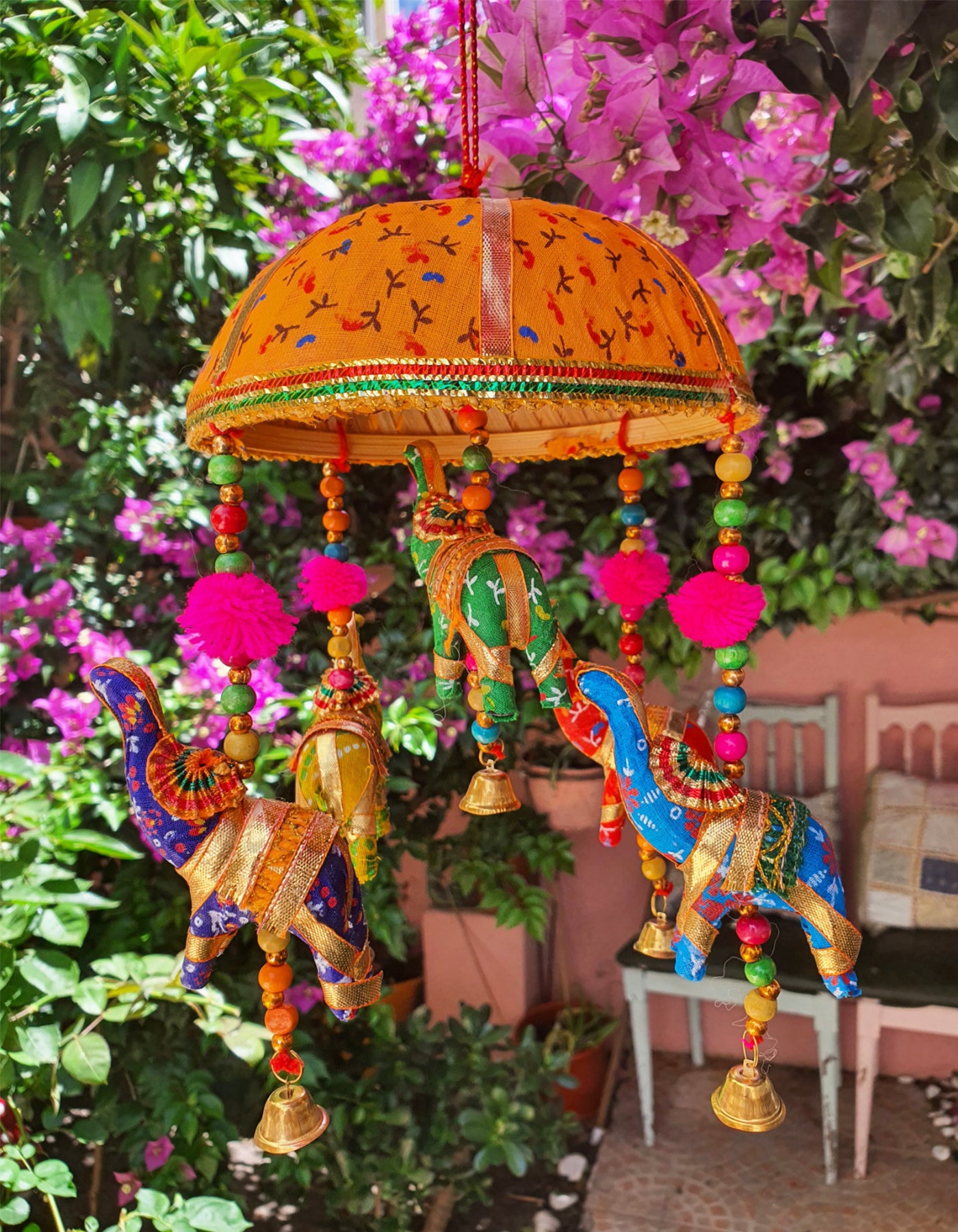 Cinq Éléphants décoratifs en Coton Orange