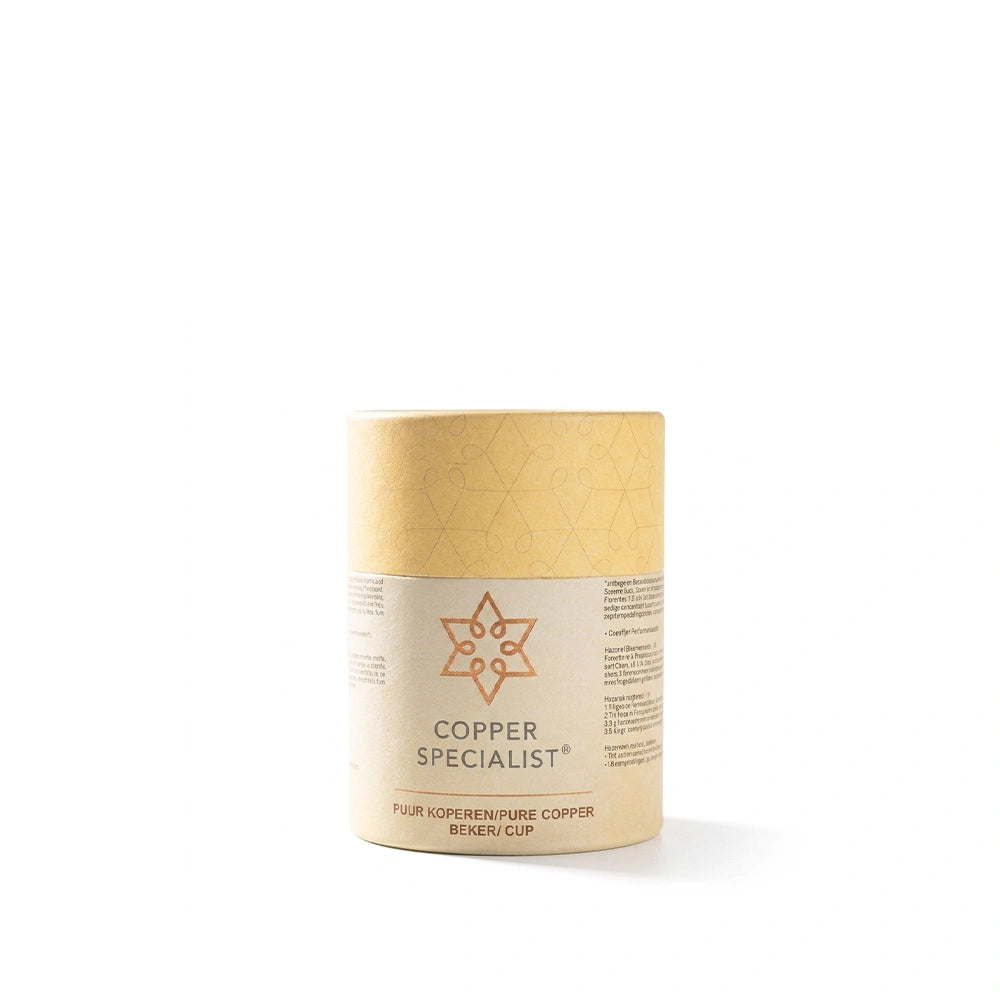 Copo de cobre artesanal da Índia para hidratação natural, com benefícios para saúde digestiva e equilíbrio energético
